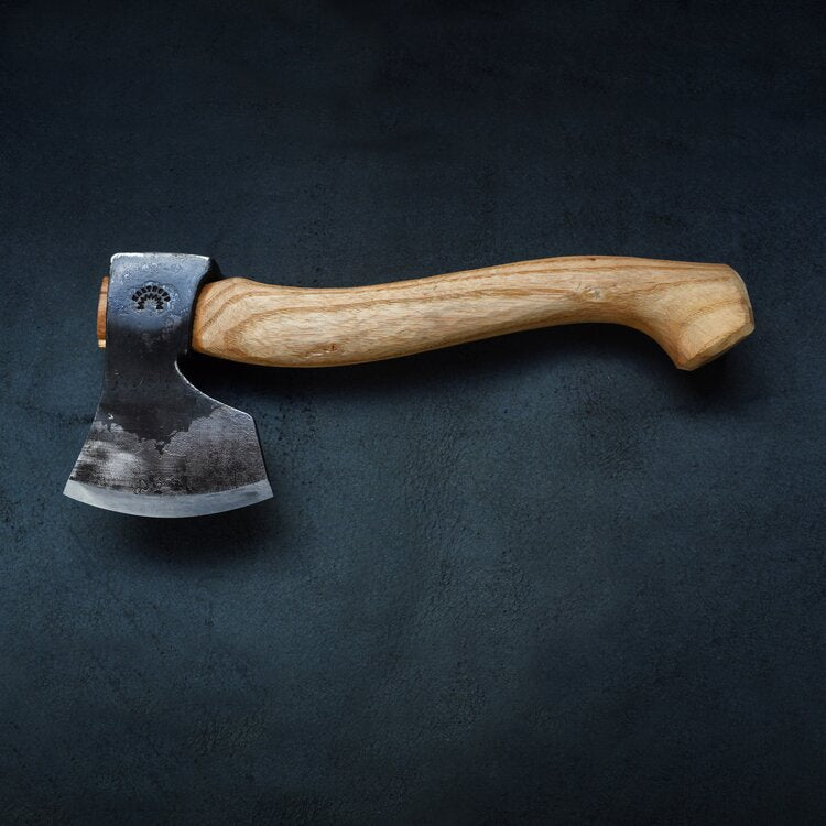 Small Carver Axe 01